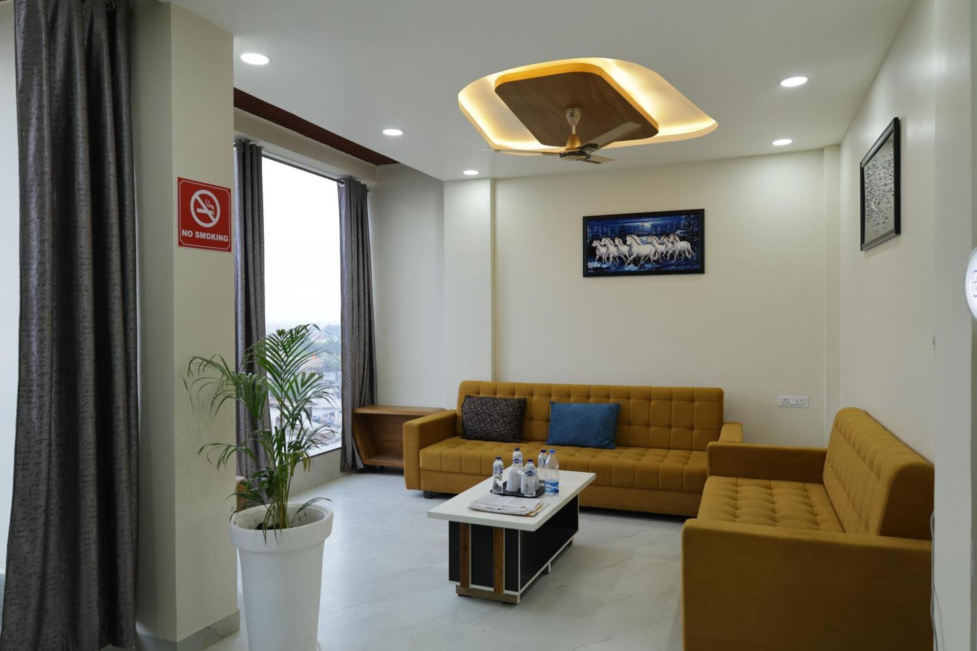 Hoshangabad Hotel The Prime Land מראה חיצוני תמונה